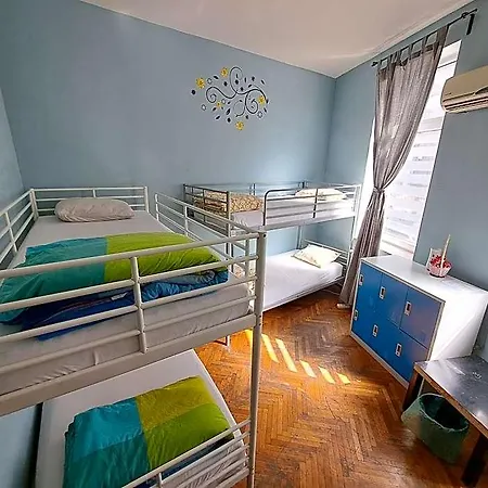 Hotel Funhouse